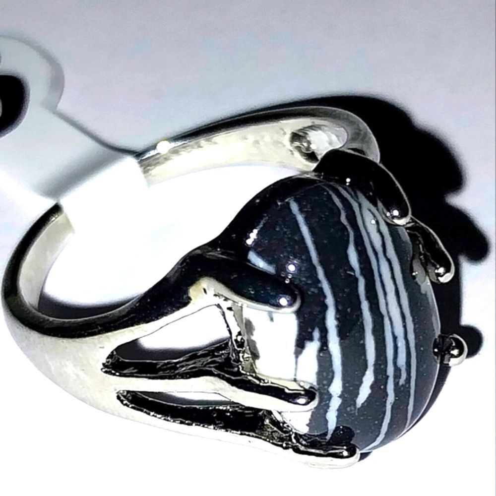 Women's Vintage Lab Created Stone Ring for women sz 8